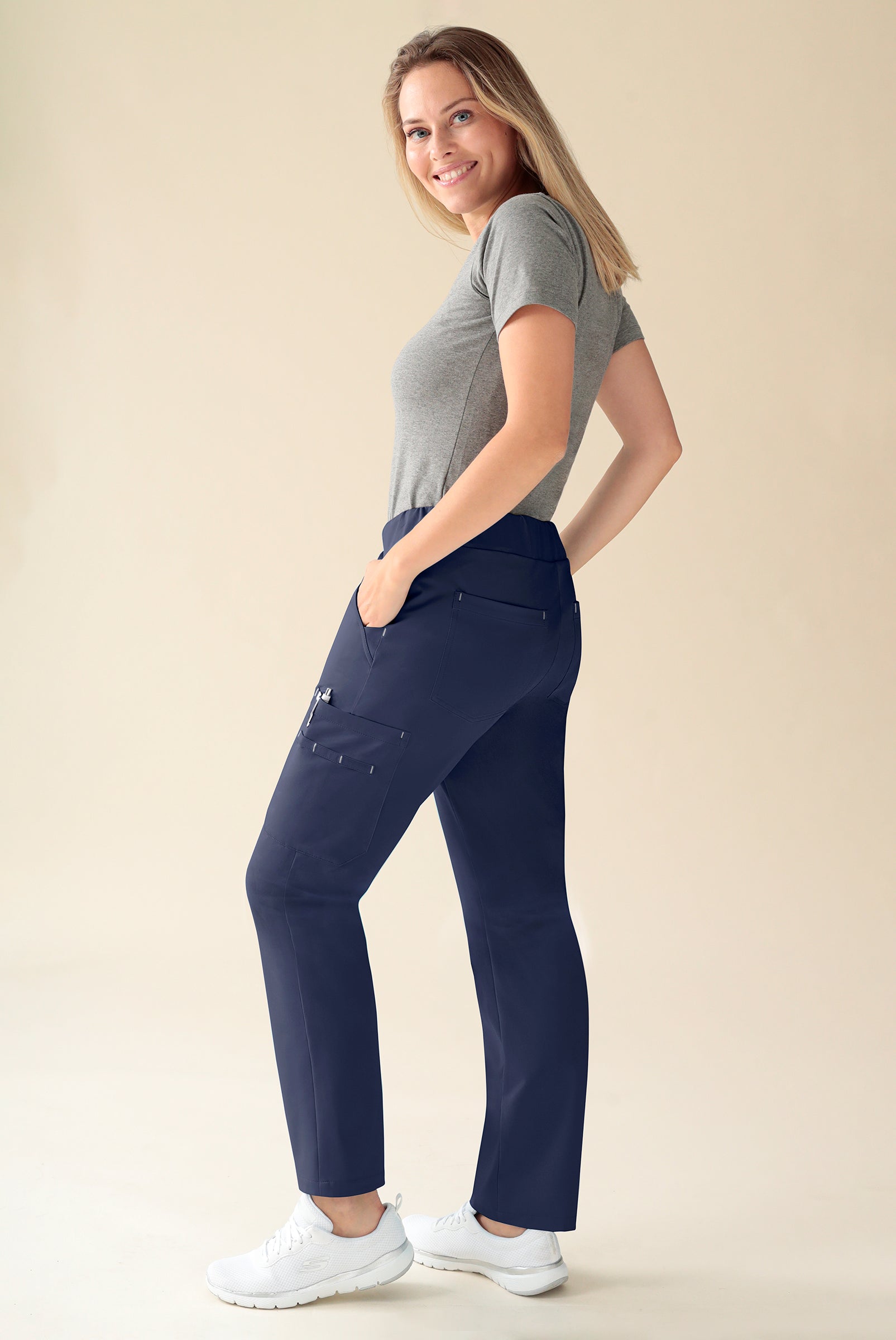 KAERE Hose Damen - gerader Saum Kurzgr. mit Beintaschen navy