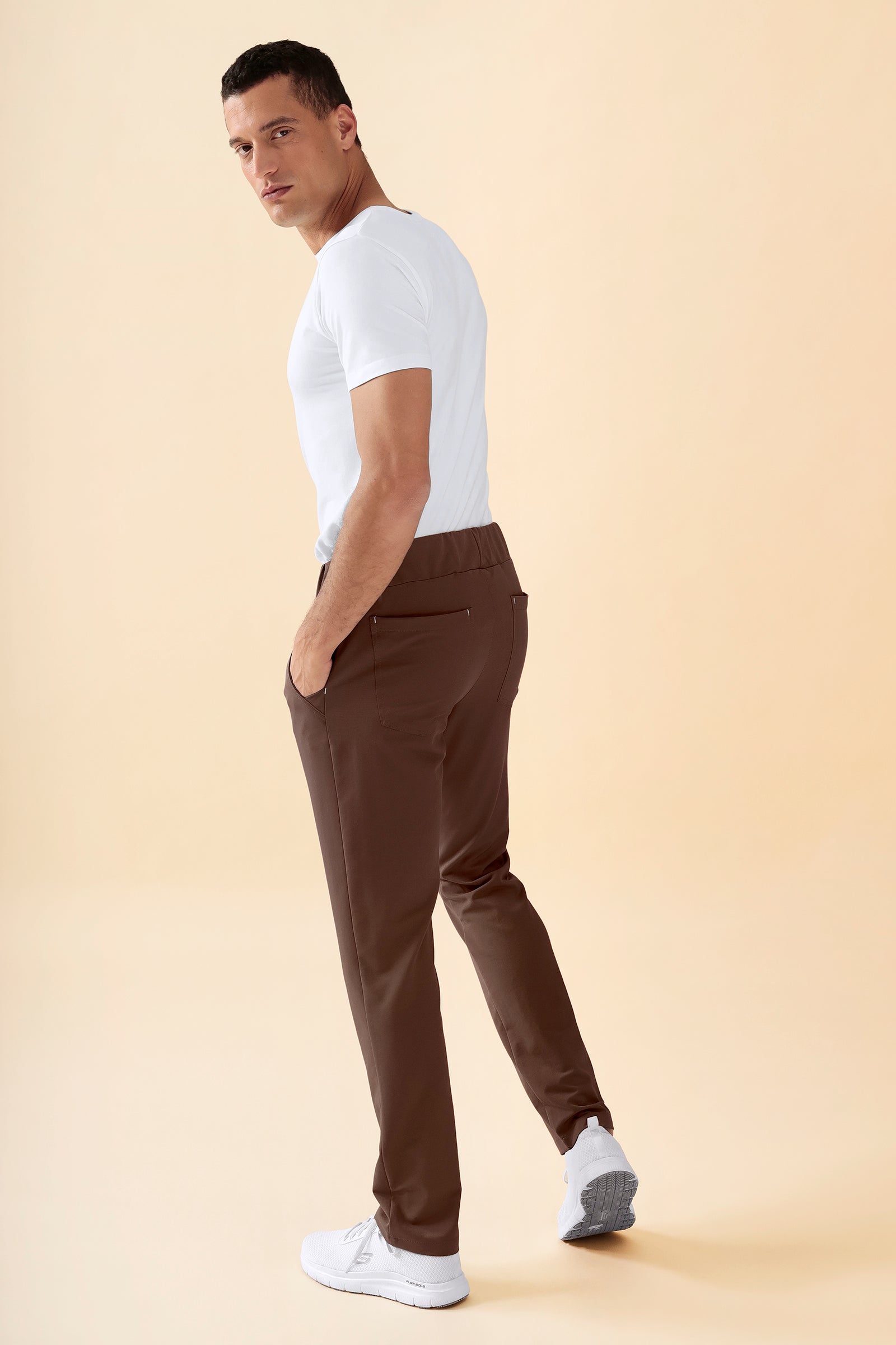 KAERE Hose Herren - gerader Saum ohne Beintaschen coffee