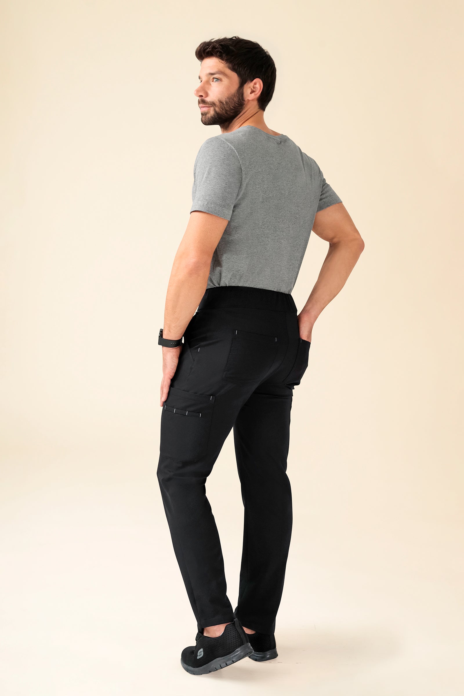 KAERE Hose Herren - gerader Saum Kurzgr. mit Beintaschen schwarz