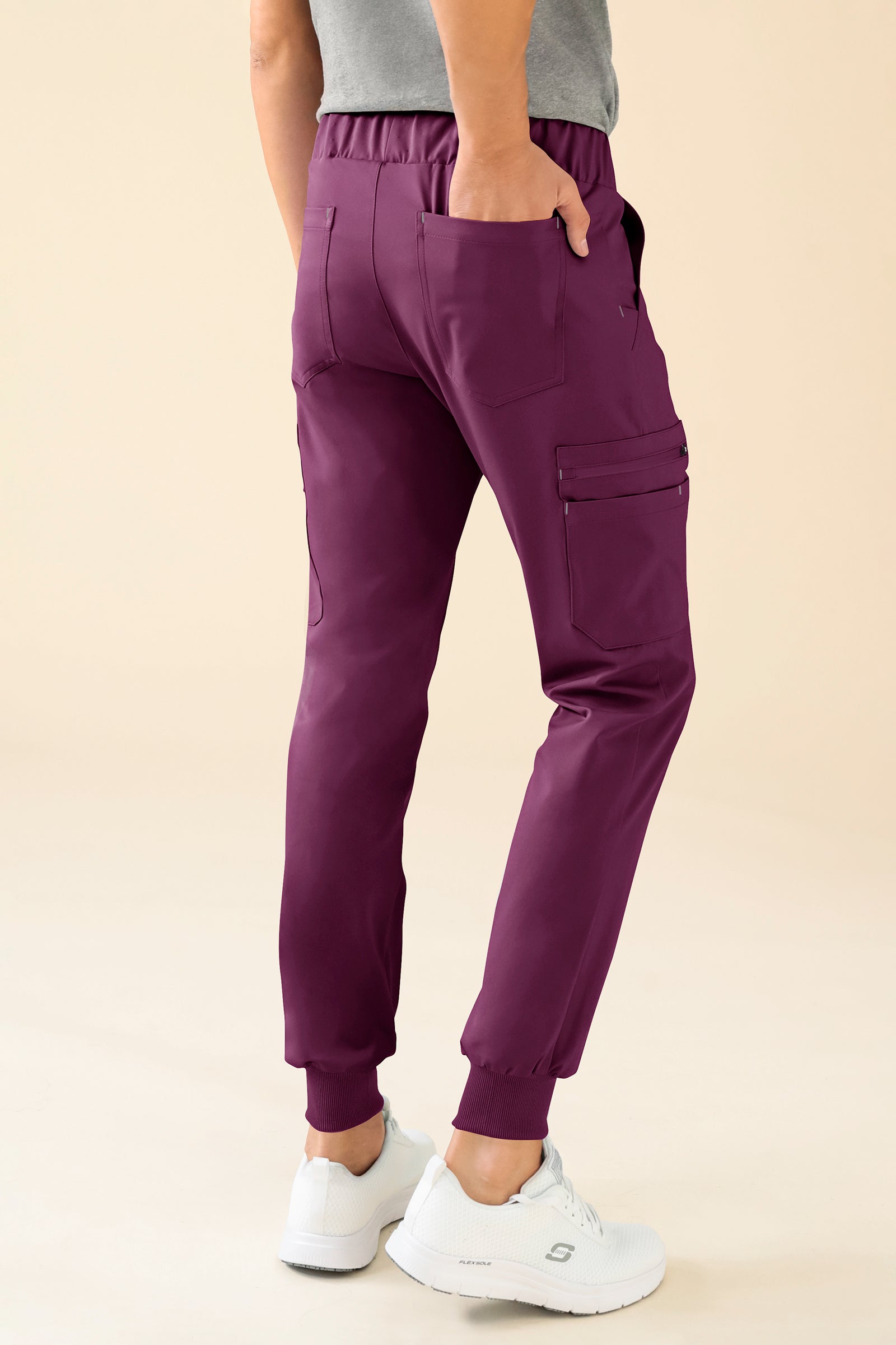 KAERE Hose Herren - Saumbündchen mit Beintaschen pflaume