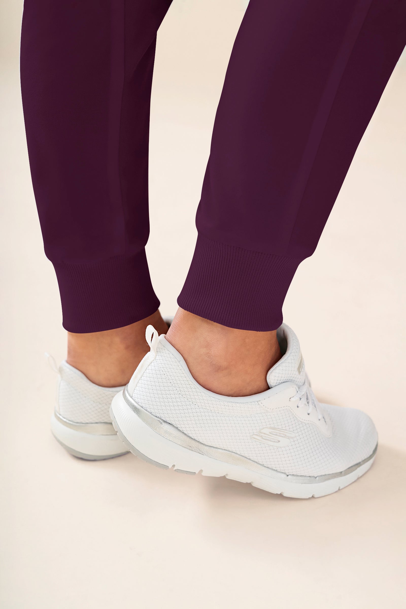 KAERE Hose Damen - Saumbündchen Kurzgr. mit Beintaschen pflaume