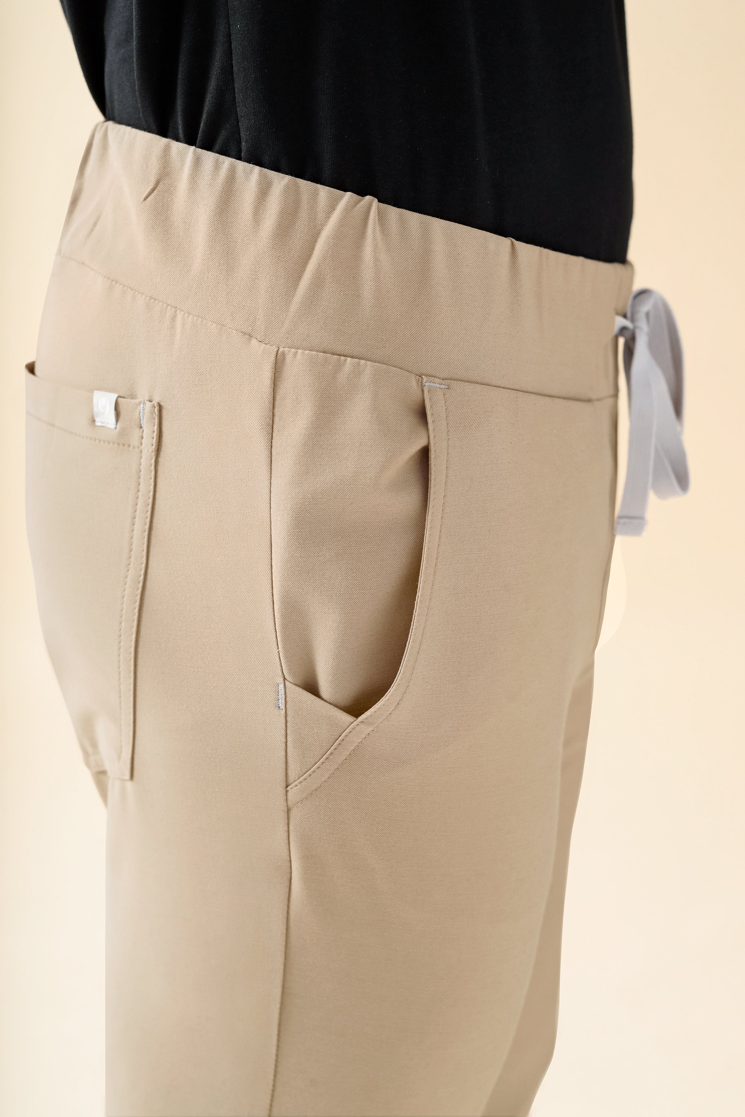 KAERE Hose Herren - gerader Saum Kurzgr. ohne Beintaschen sand
