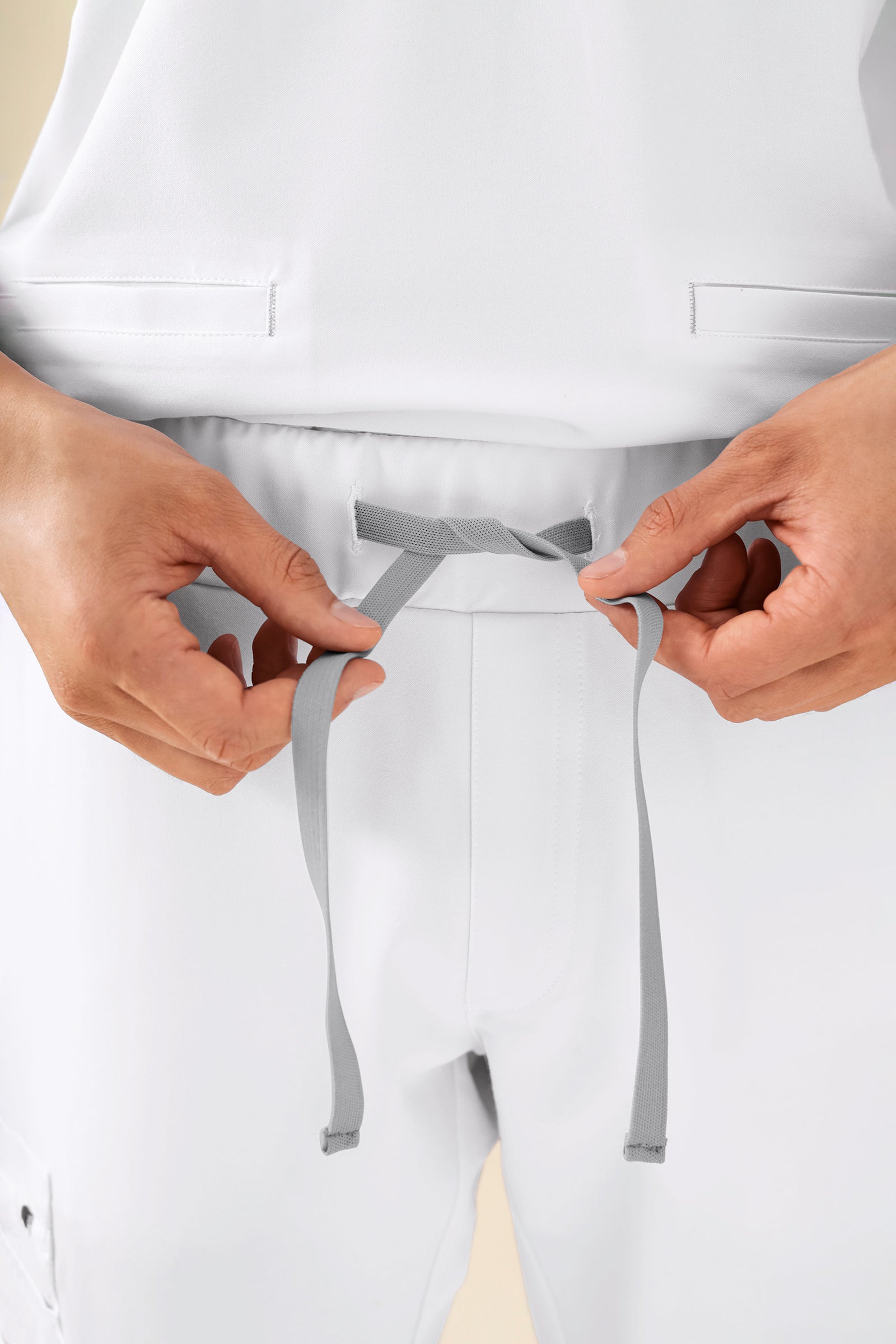 KAERE Hose Herren - gerader Saum Kurzgr. mit Beintaschen weiß