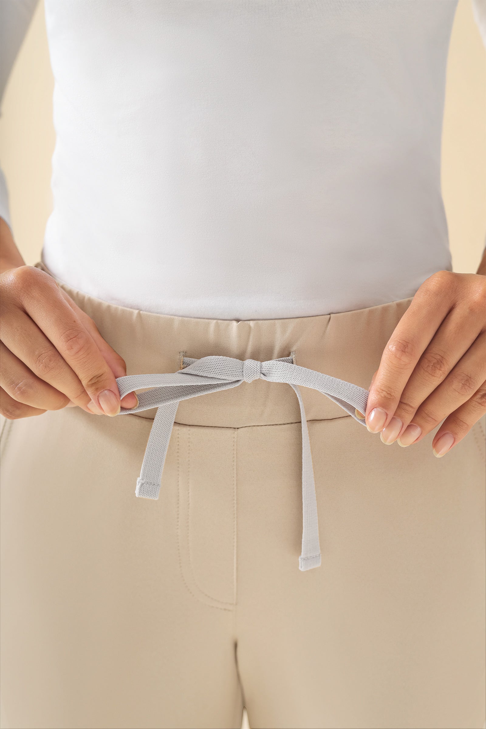 KAERE Hose Damen - Saumbündchen ohne Beintaschen sand