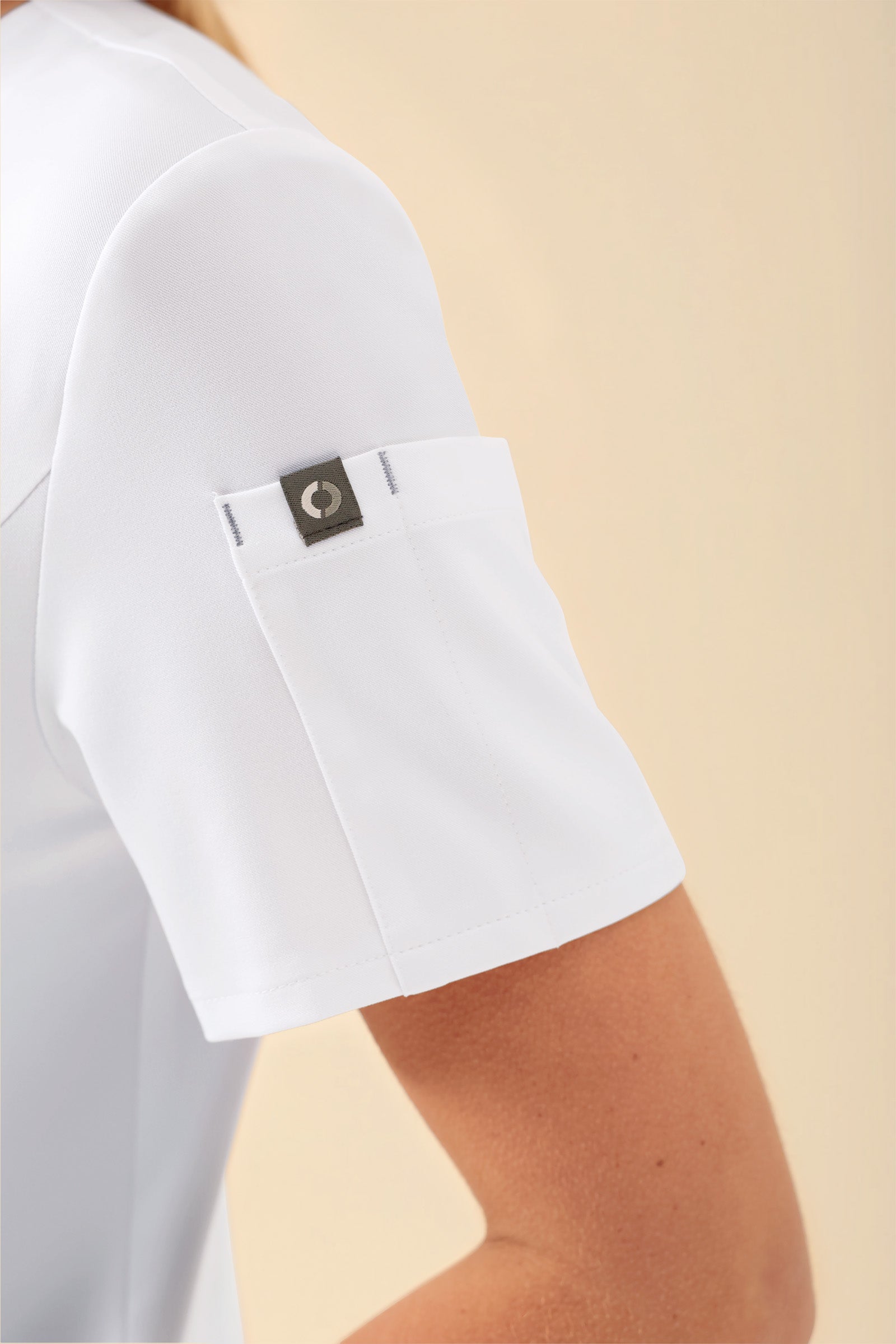 KAERE Kasack Damen - durchgeknöpft weiß