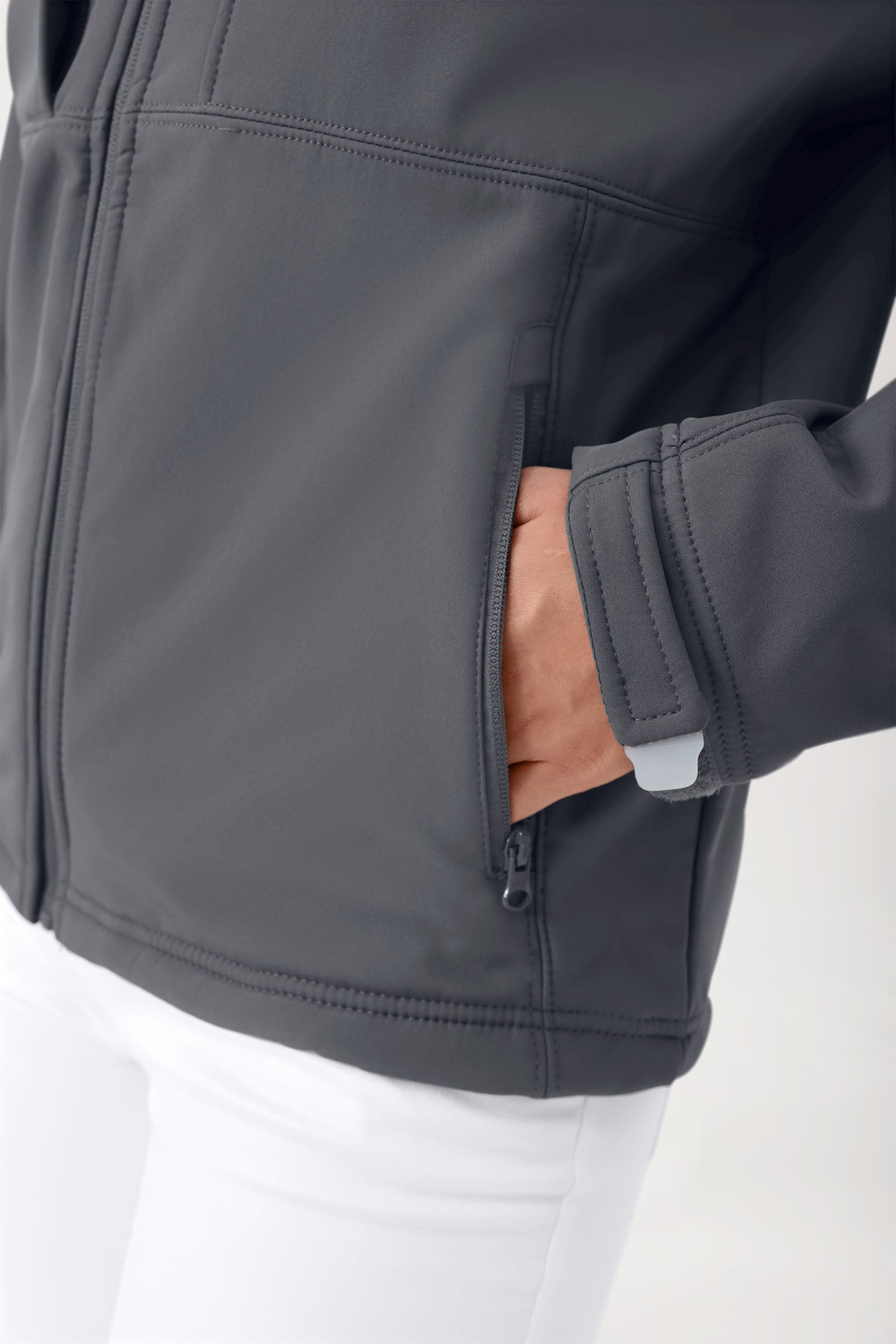 Softshell Jacken Unisex - abnehmbare Kapuze erzgrau