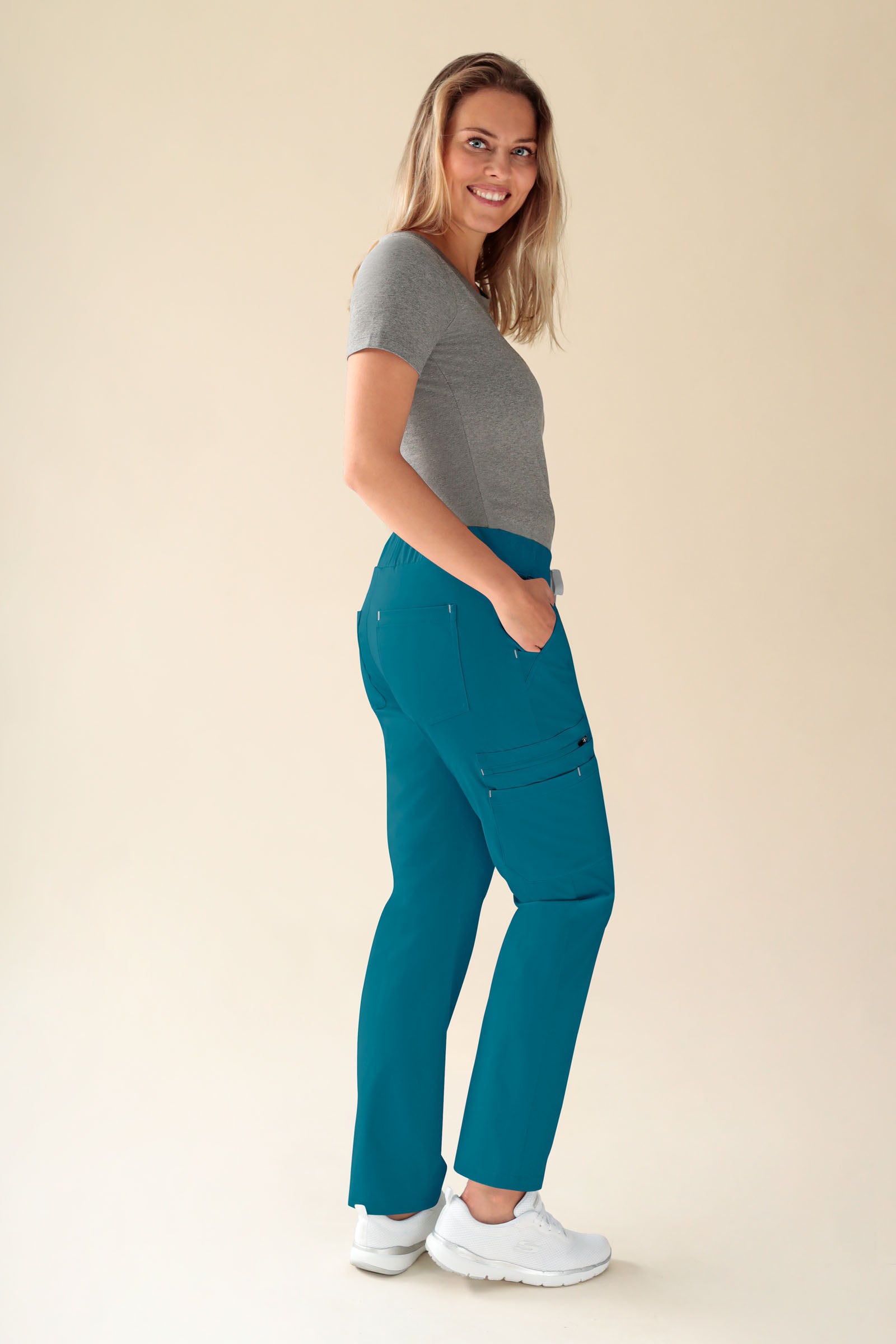 KAERE Hose Damen - gerader Saum Kurzgr. mit Beintaschen petrol