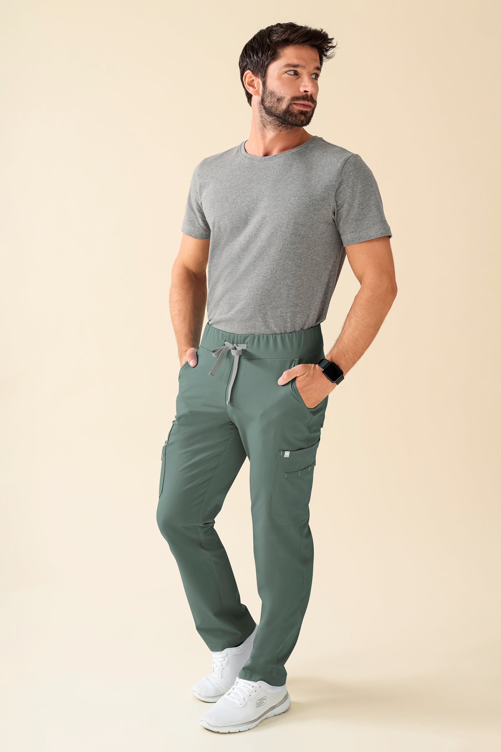 KAERE Hose Herren - gerader Saum Kurzgr. mit Beintaschen dunkelgrün