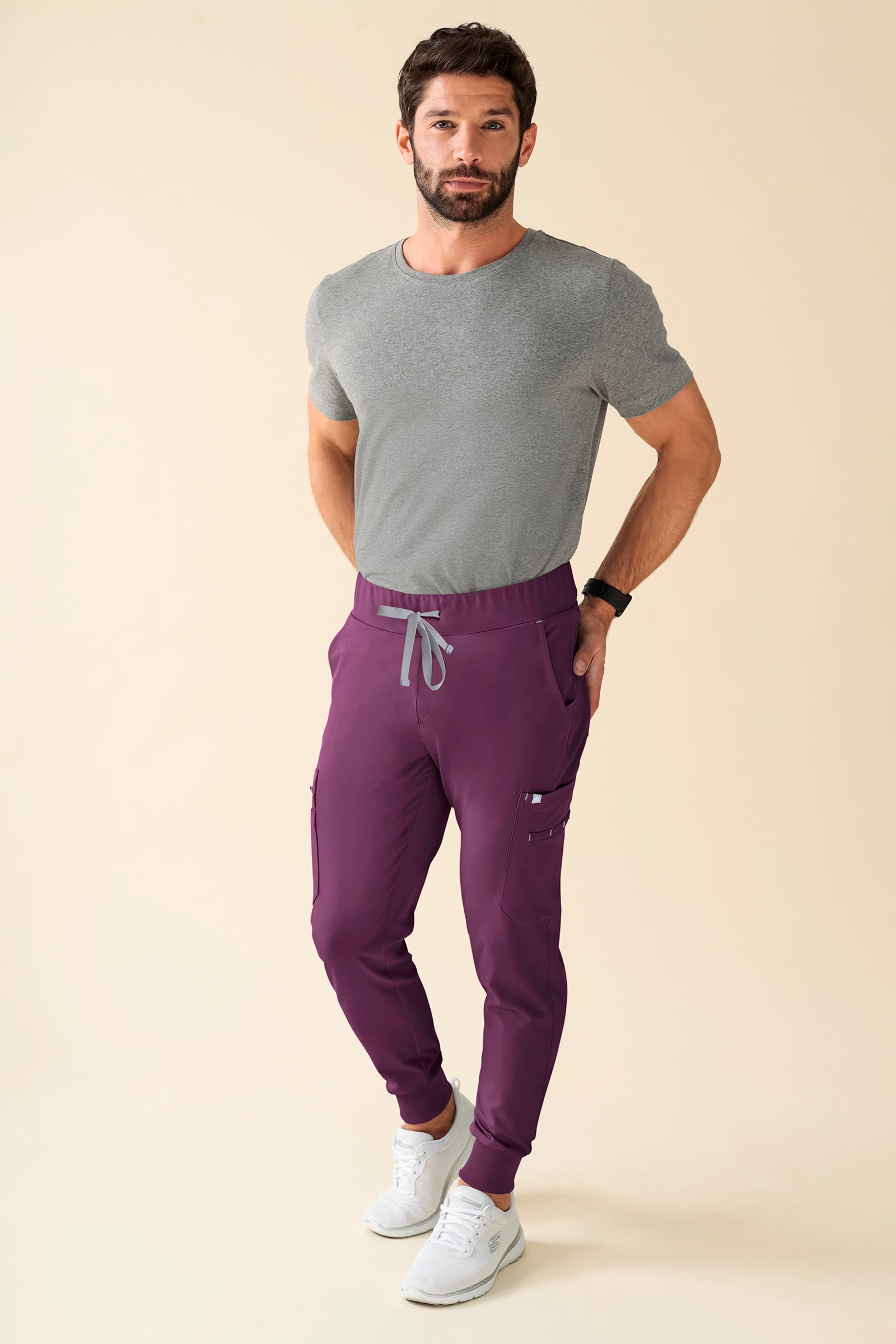 KAERE Hose Herren - Saumbündchen Kurzgr. mit Beintaschen pflaume