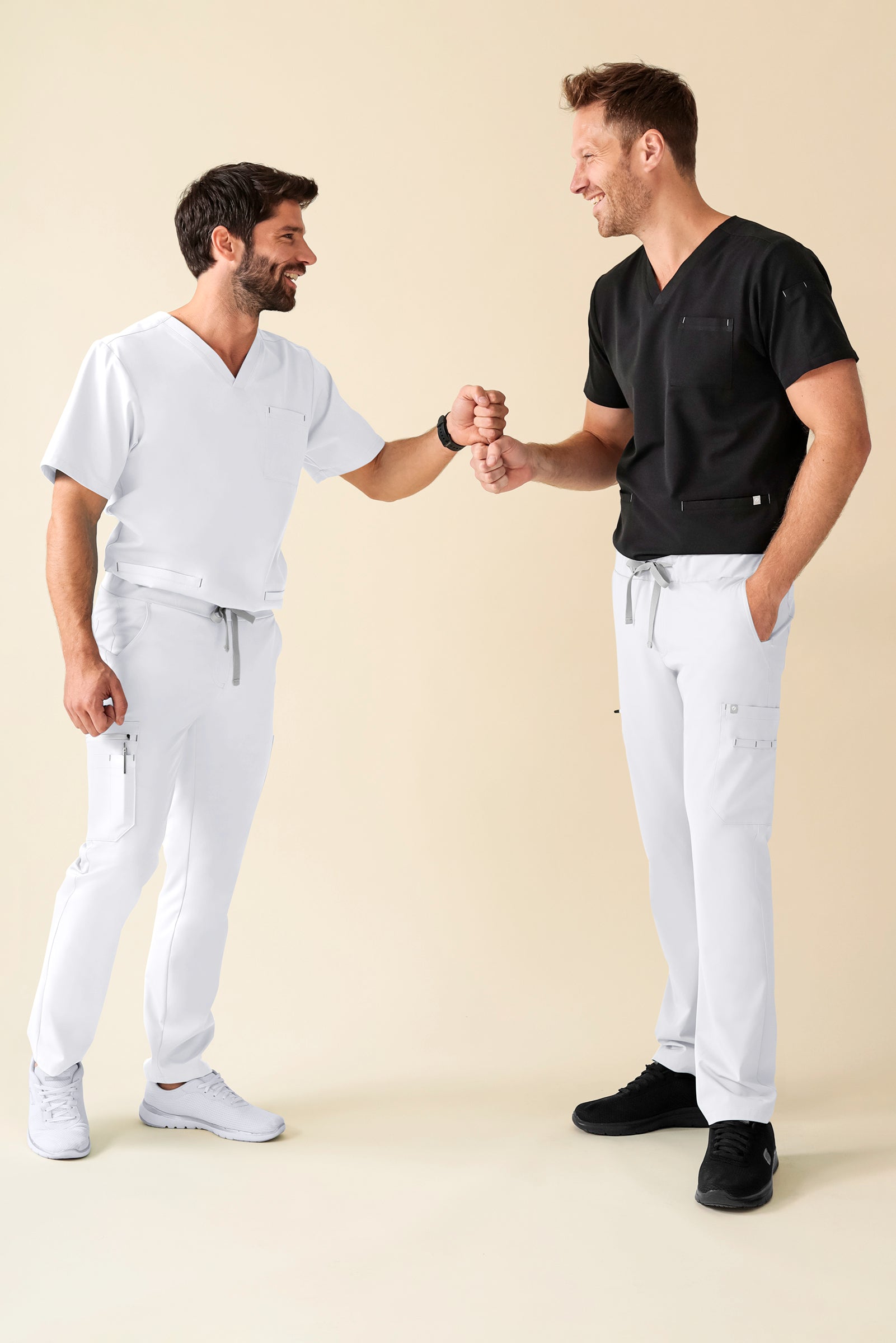 KAERE Hose Herren - gerader Saum Kurzgr. mit Beintaschen weiß
