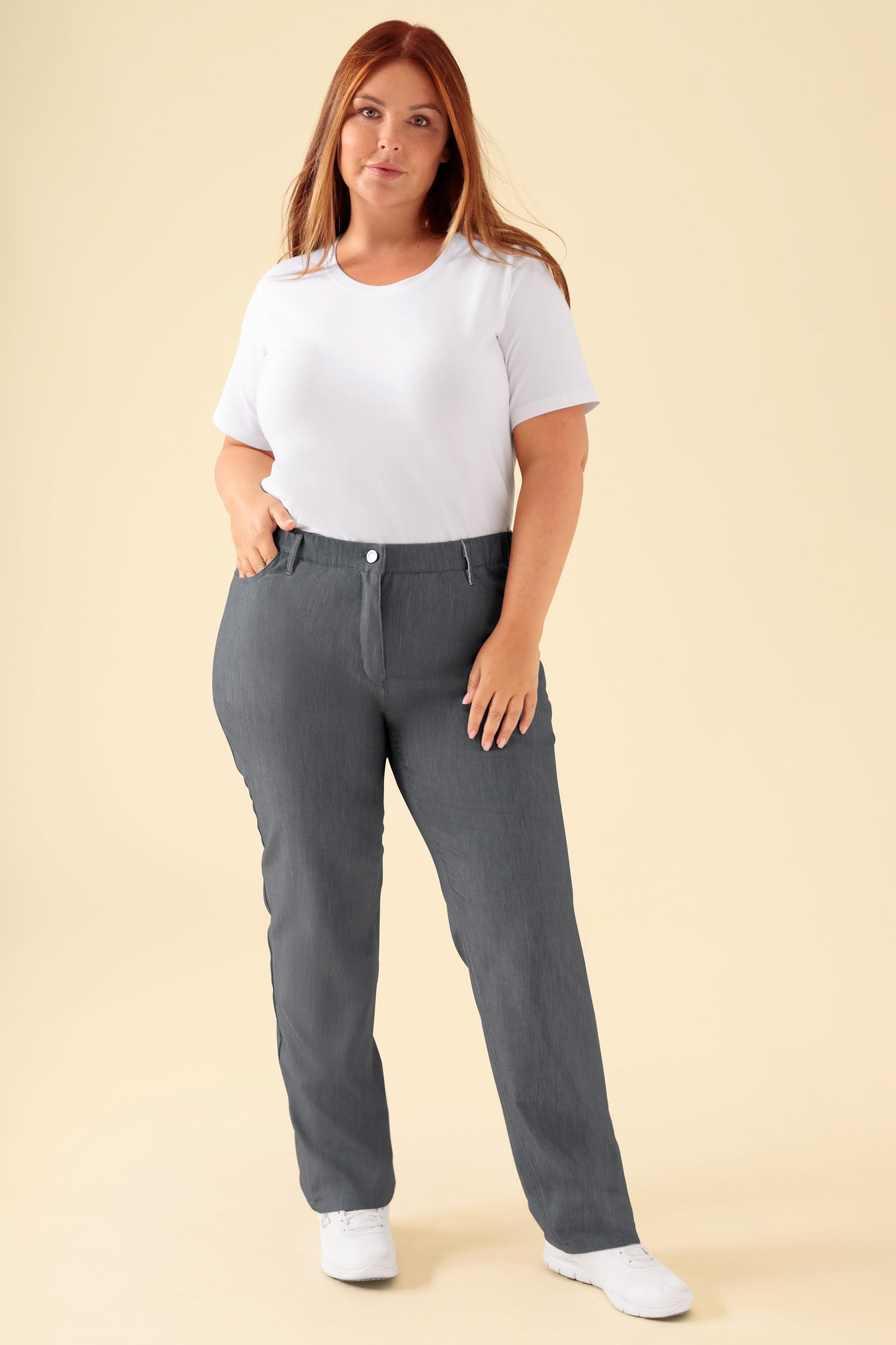 KAERE Hose Damen - 5-Pocket grau melange, Vorderansicht Das Model ist 173 cm groß und trägt Größe XL