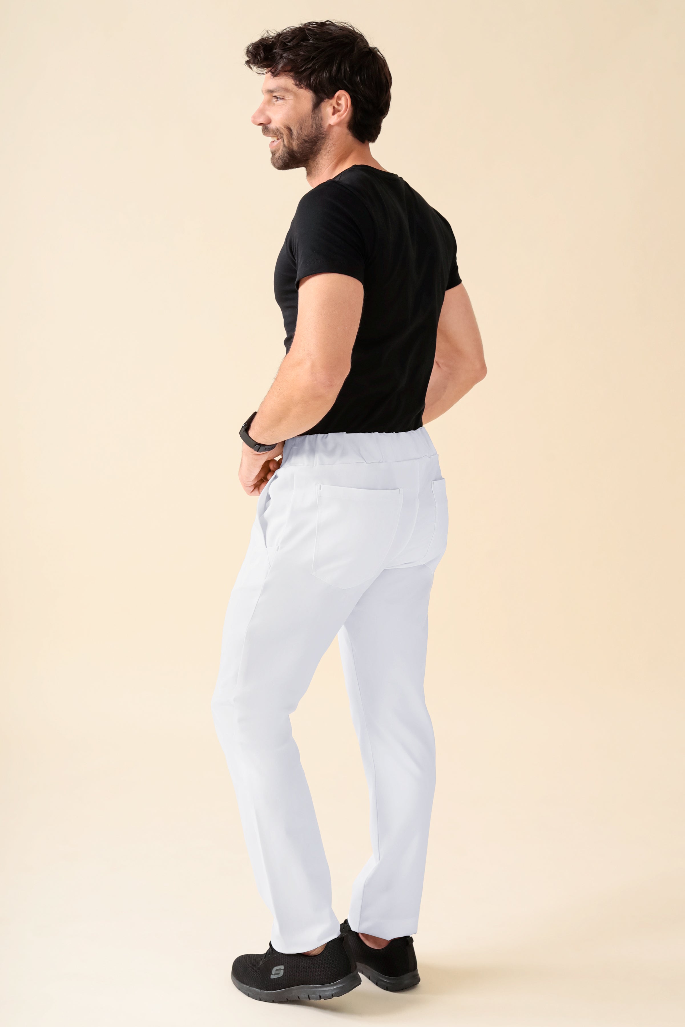 KAERE Hose Herren - gerader Saum Kurzgr. ohne Beintaschen weiß, Rückansicht 