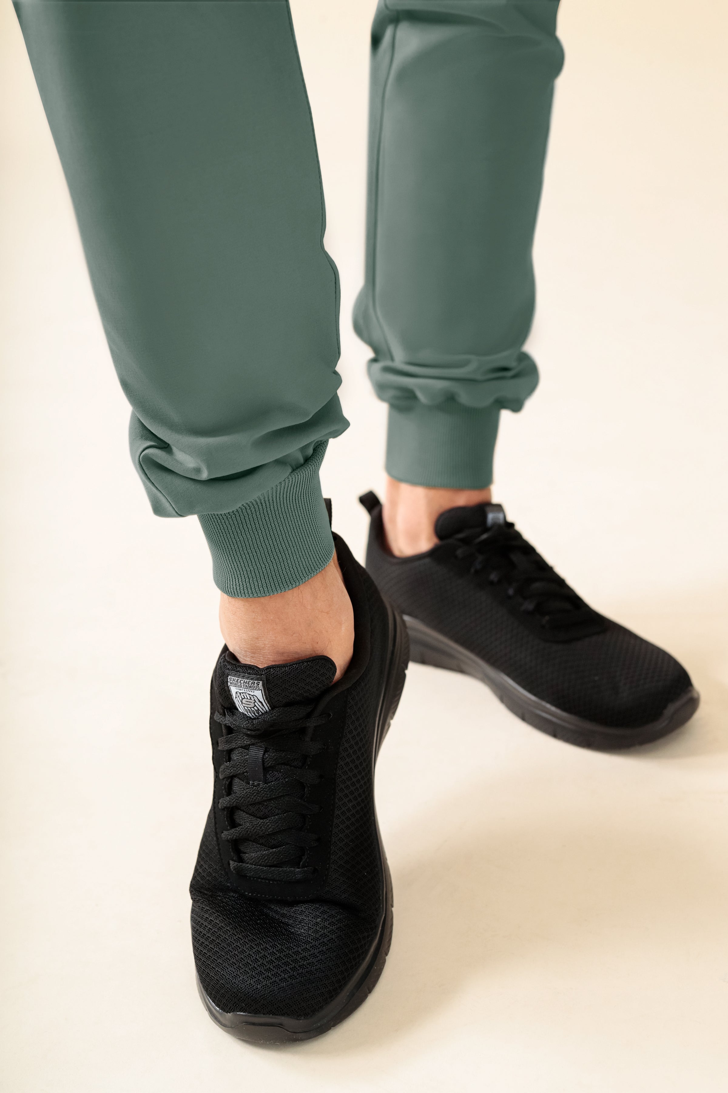 KAERE Hose Herren - Saumbündchen ohne Beintaschen dunkelgrün