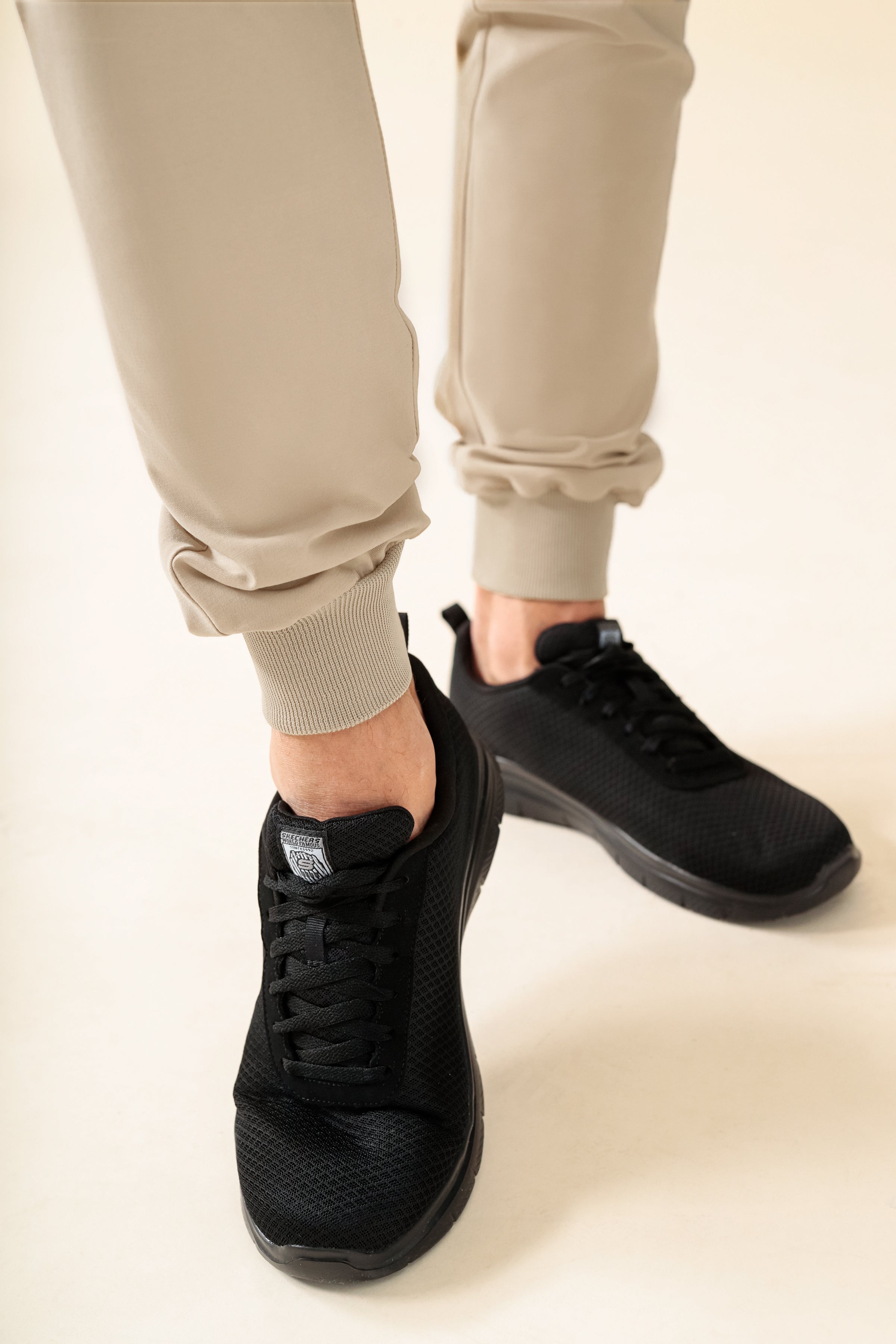 KAERE Hose Herren - Saumbündchen ohne Beintaschen sand