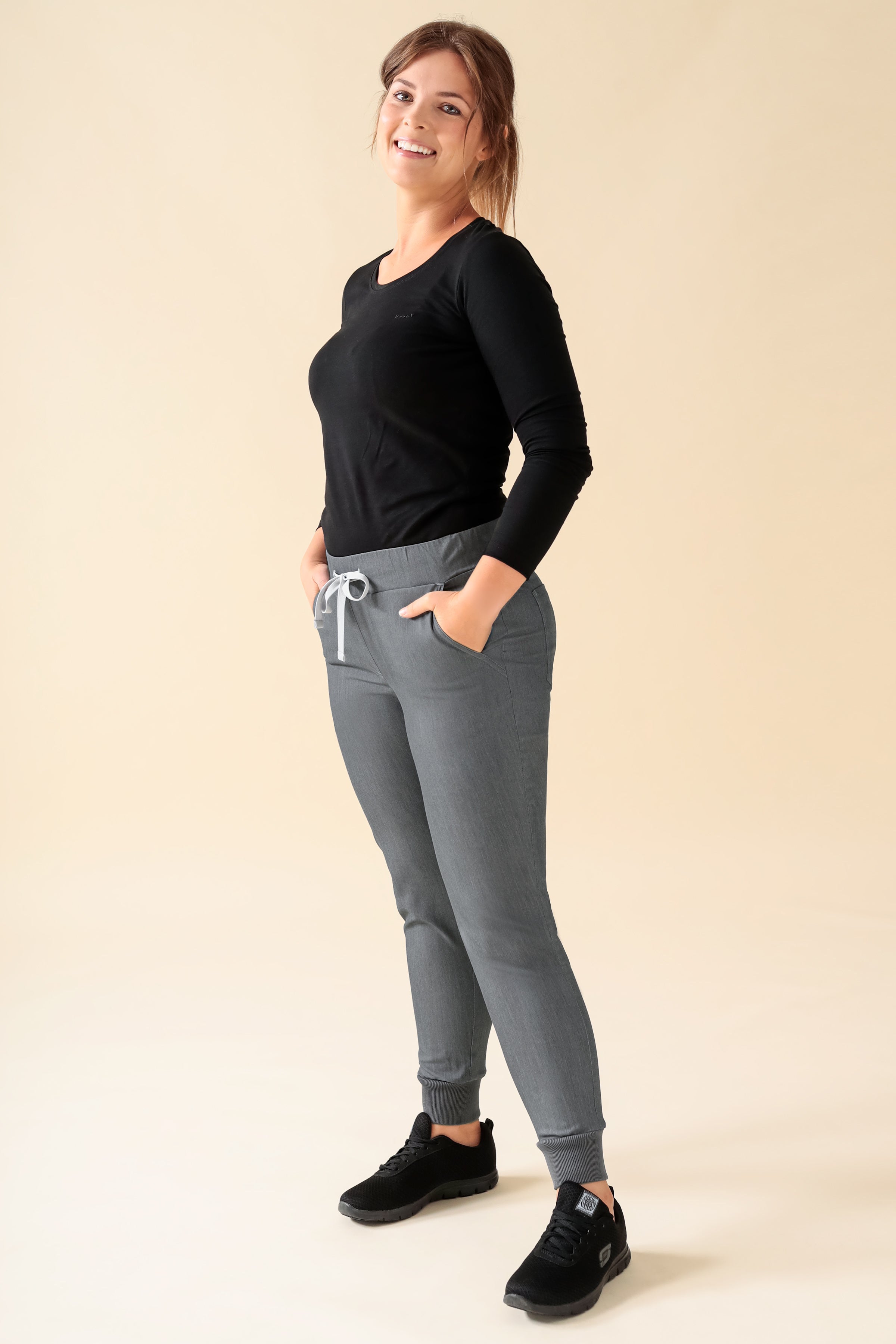 KAERE Hose Damen - Saumbündchen Kurzgr. ohne Beintaschen grau melange, Vorderansicht 
