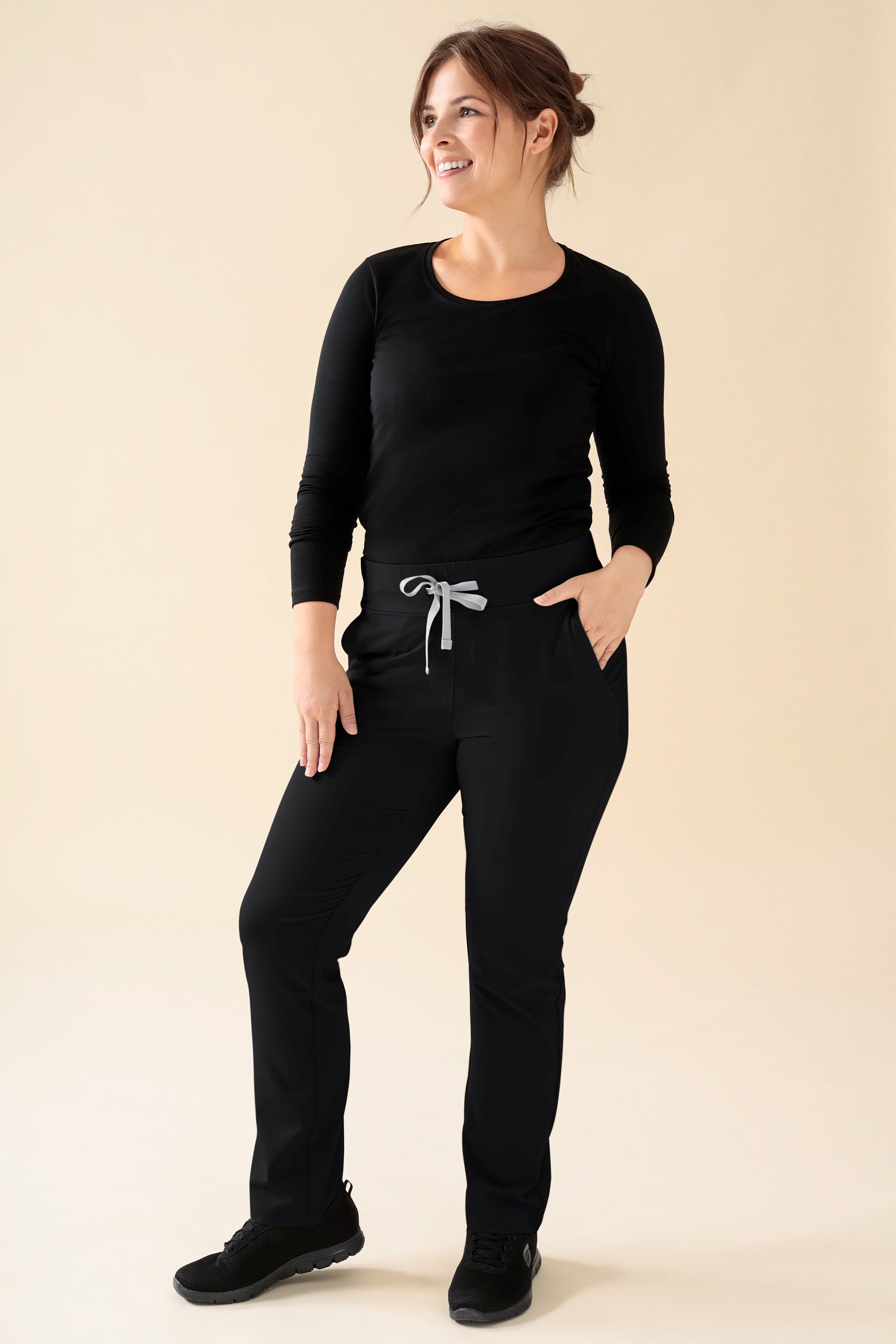 KAERE Hose Damen - gerader Saum Kurzgr. ohne Beintaschen schwarz