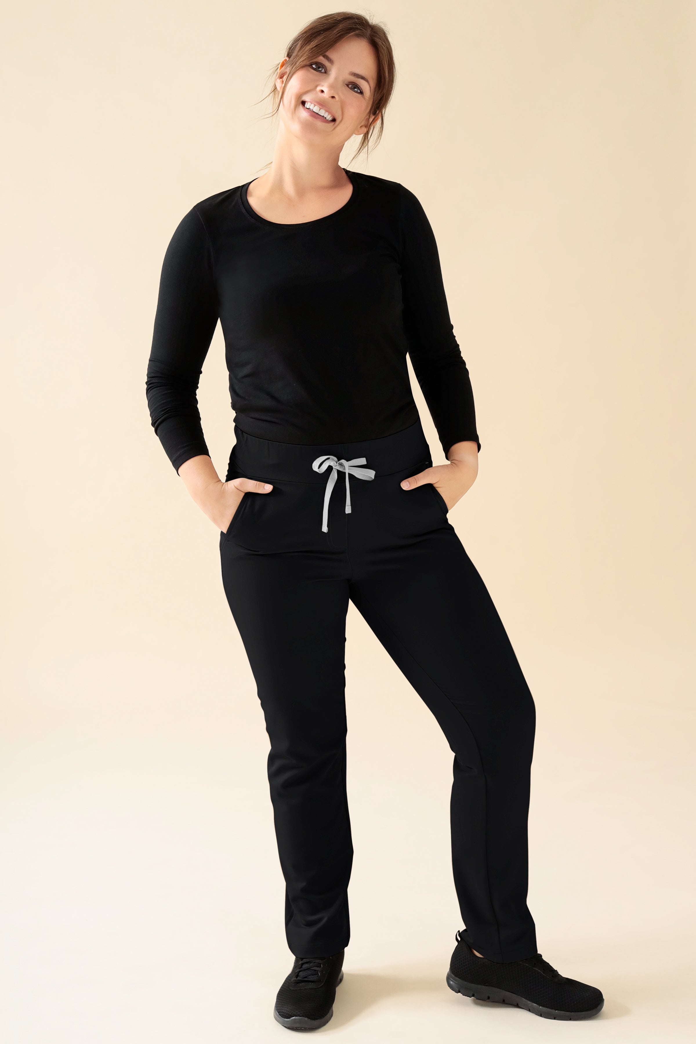 KAERE Hose Damen - gerader Saum Kurzgr. ohne Beintaschen schwarz