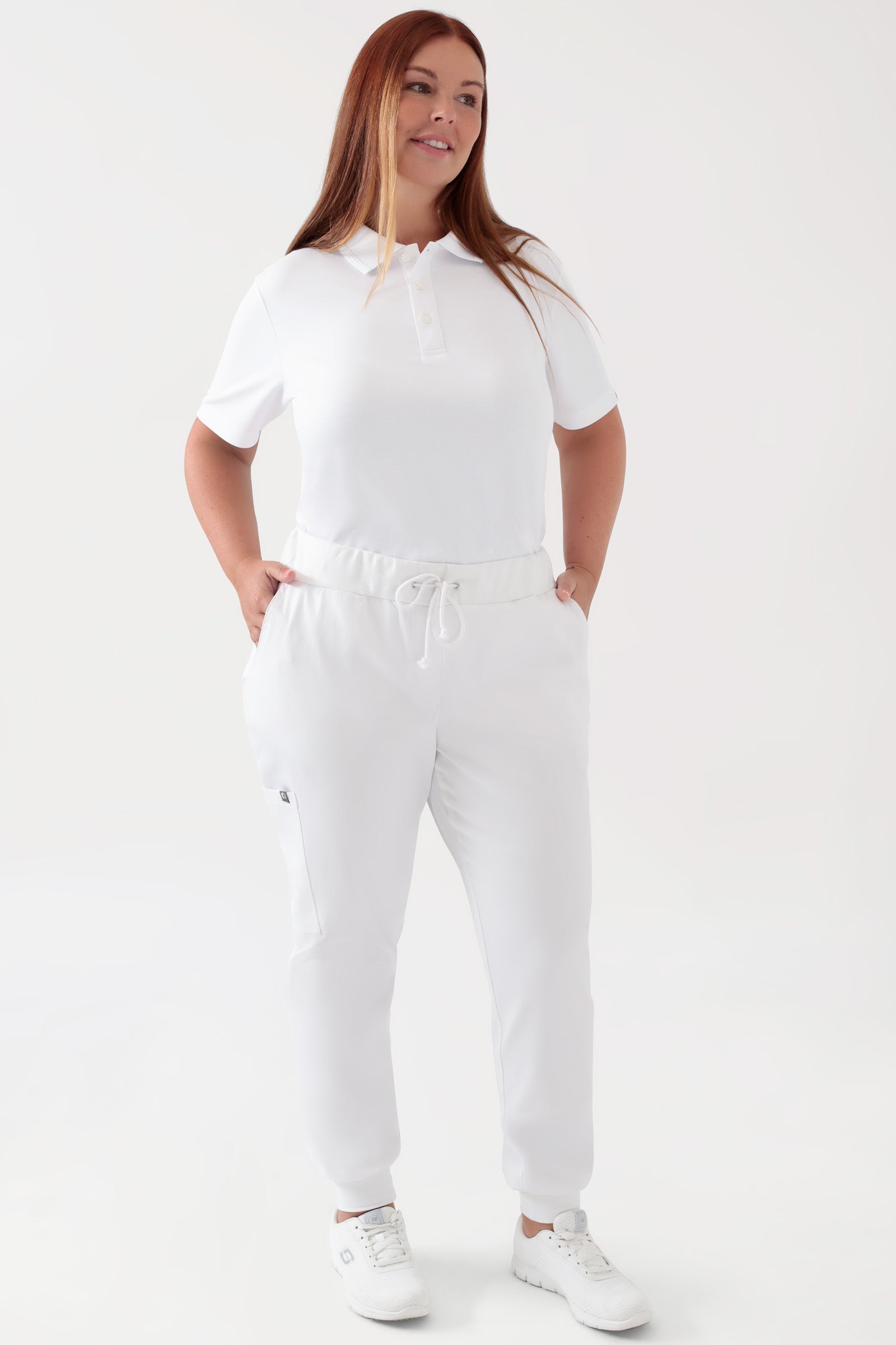 COMFY FLEX Hose Damen - Jogpants weiß, Vorderansicht Das Model ist 173 cm groß und trägt Größe XL